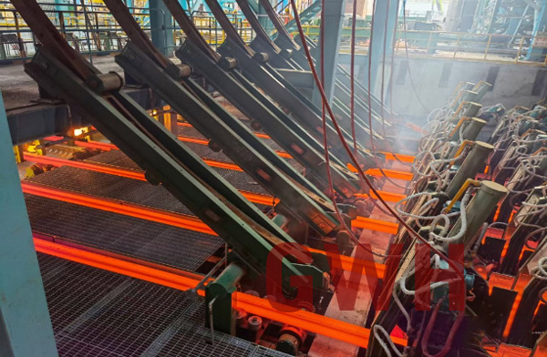 high temperature bushing with buckles.jpg